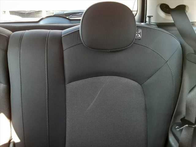 ＭＩＮＩ ワン　フェイバリットスタイル　クールパッケージ　純正ＨＤＤナビ　Ｂｌｕｅｔｏｏｔｈ　純正１５インチアルミホイール　禁煙車　Ｂｌｕｅｔｏｏｔｈ　キーレスエントリー　ＭＴモード付オートマチックシフト（55枚目）