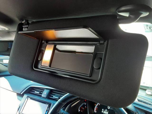 ���o�j�e�B�~���[