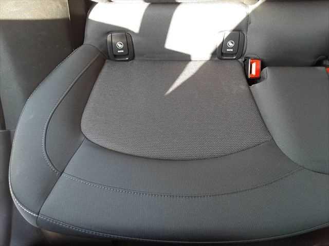 ＭＩＮＩ クーパーＤ　ペッパーＰＫＧ　スマートキー　ＬＥＤヘッドライト　バックカメラ　障害物センサー　禁煙車　純正ＨＤＤナビ　Ｂｌｕｅｔｏｏｔｈ　ＥＴＣ　純正１５インチアルミホイール　ＭＴモード付　盗難防止装置（46枚目）