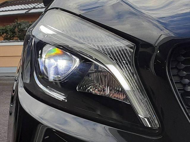 ���w�b�h���C�g�_����