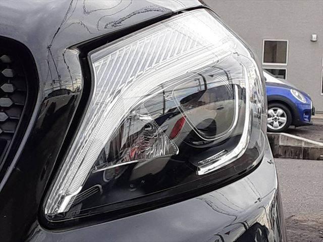 ���w�b�h���C�g