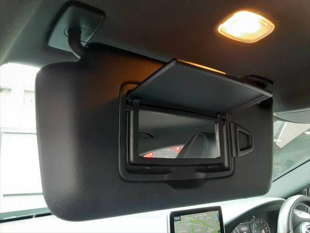 ���o�j�e�B�[�~���[