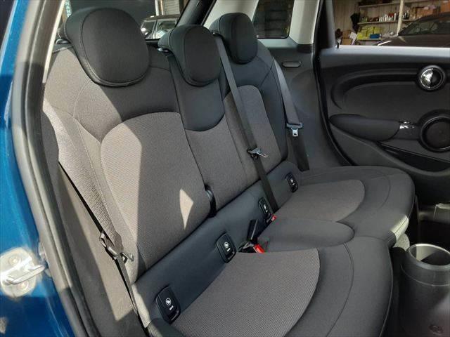 ���^�]�ȑ��Q��ڃV�[�g