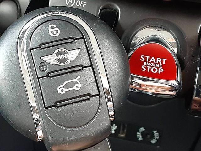 ���L�[���X�G���g���[