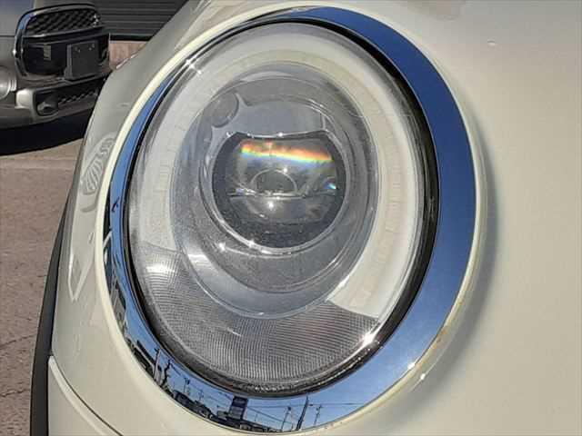 ���E�w�b�h���C�g