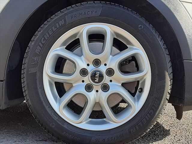 �������P�U�C���`�A���~�z�C�[��