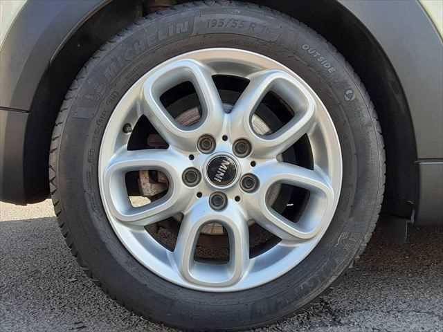 �������P�U�C���`�A���~�z�C�[��