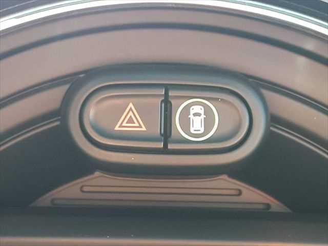 ���n�U�[�h�X�C�b�`