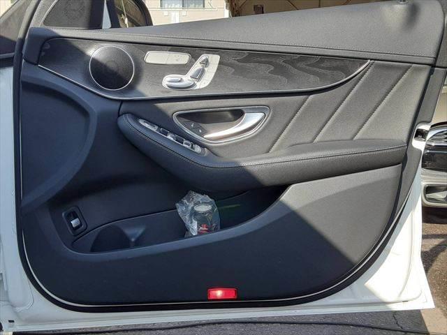 ���h�A�g����