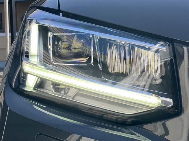 ���w�b�h���C�g