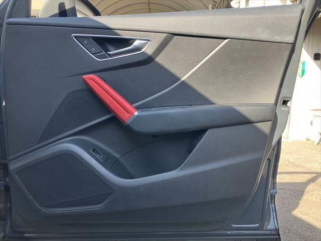 ���h�A�g����