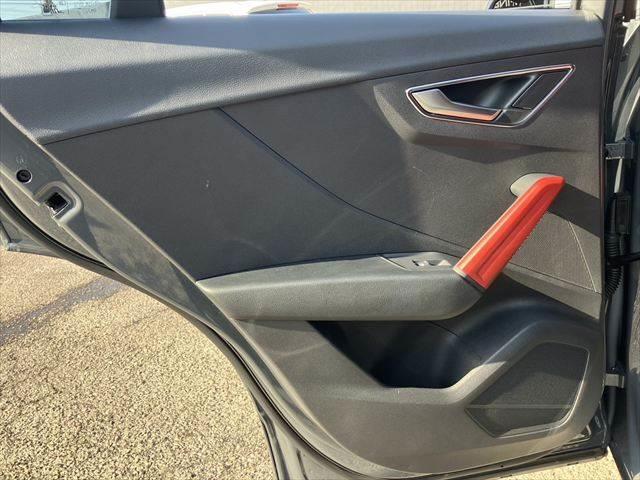 ���h�A�g����