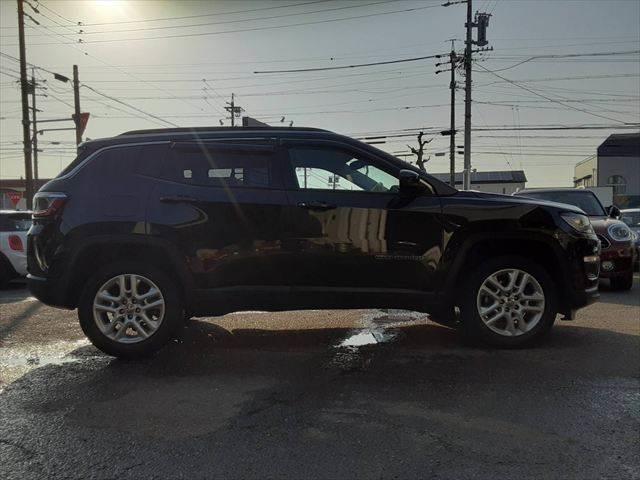 �P�R�N�o�߁A�P�O�����������̎ԗ��ł���΍Œ��Q�N�Ԃ̕ۏ؂ɂ��������������܂��B���Ԓ��̑��s�����A�C���񐔂͂Ȃ�Ɩ����������A���Օi�ȊO��ΏۂƂ����L�͈͂̕ۏ؃v���������p�ӂ������Ă���܂��B