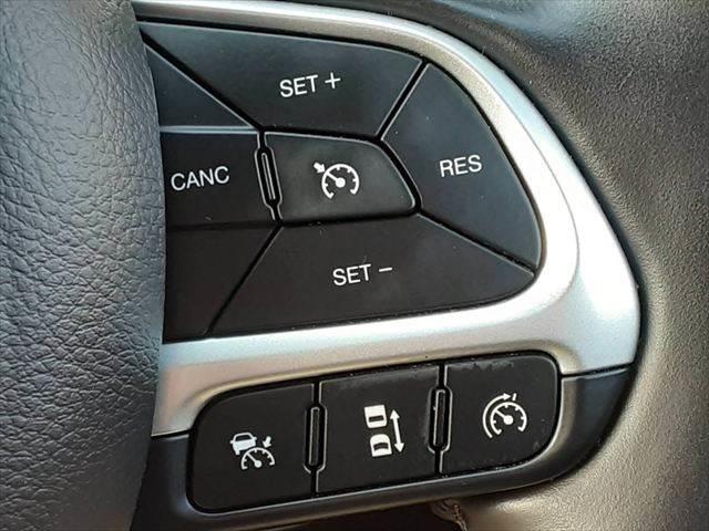 �����[�_�[�N���[�Y�R���g���[��