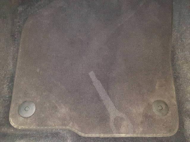 ザ・ビートル デザイン　クルーズコントロール　純正ＳＤナビ　ディスチャージヘッドランプ　バックカメラ　クリアランスソナー　禁煙車　地デジテレビ　Ｂｌｕｅｔｏｏｔｈ　ＭＴモード付シフト　ミュージックサーバー　キーレス（42枚目）