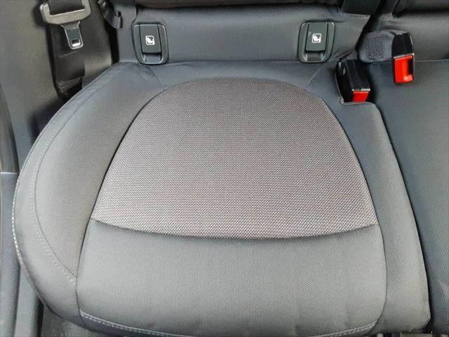 MINI クーパーD クロスオーバー ペッパーパッケージ ALL4エクステリアスタイリング アダプティブクルーズコントロール パワーバックドア LEDヘッドライト 禁煙車 純正18インチアロイホイール 純正タッチパネル インテリジェントS(58枚目)