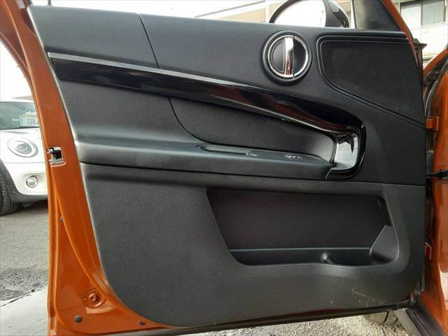 MINI クーパーD クロスオーバー ペッパーパッケージ ALL4エクステリアスタイリング アダプティブクルーズコントロール パワーバックドア LEDヘッドライト 禁煙車 純正18インチアロイホイール 純正タッチパネル インテリジェントS(59枚目)