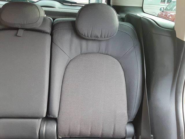 MINI クーパーD クロスオーバー ペッパーパッケージ ALL4エクステリアスタイリング アダプティブクルーズコントロール パワーバックドア LEDヘッドライト 禁煙車 純正18インチアロイホイール 純正タッチパネル インテリジェントS(63枚目)