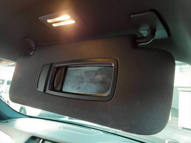 ���o�j�e�B�[�~���[