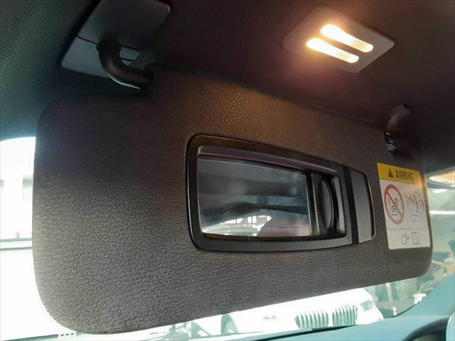 ���o�j�e�B�[�~���[