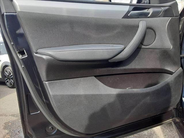 ���h�A�g����