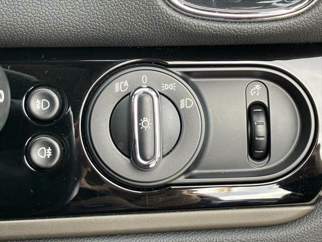 �����C�g�X�C�b�`