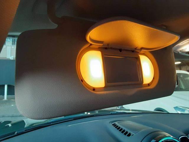 ���o�j�e�B�[�~���[