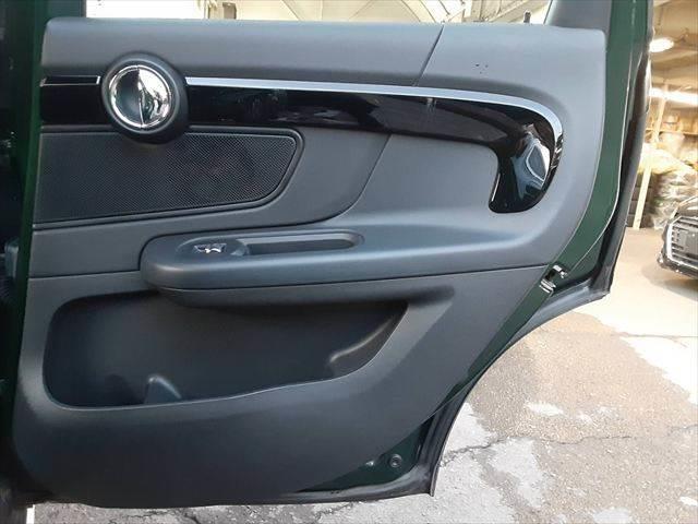 ���h�A�g����