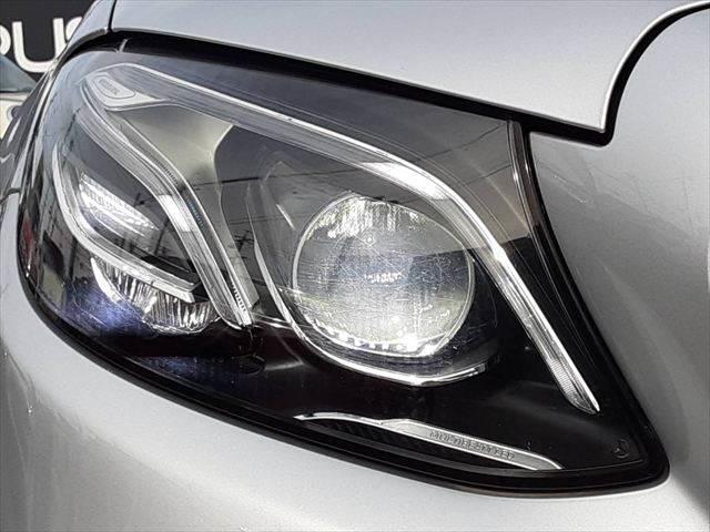 ���_�����w�b�h���C�g