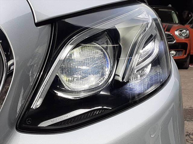 ���_�����w�b�h���C�g