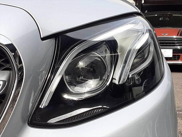 ���w�b�h���C�g