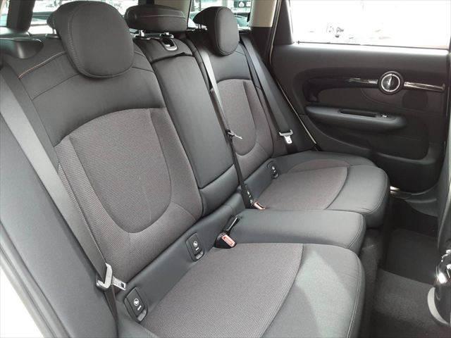 ���^�]�ȑ��Q��ڃV�[�g