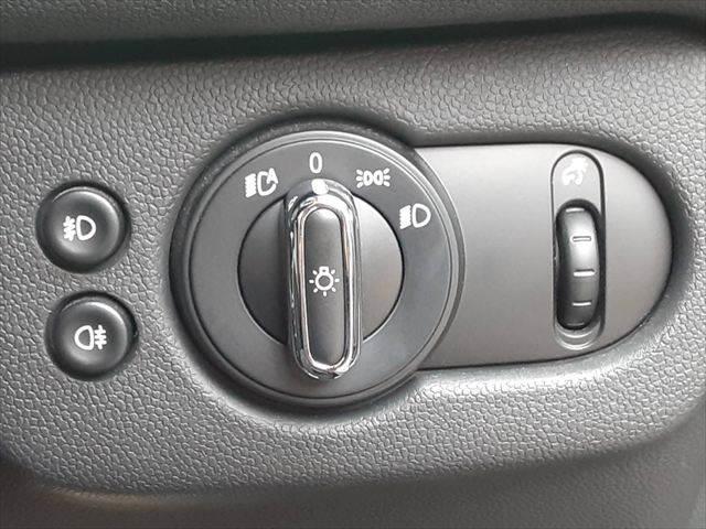 ���w�b�h�����v�X�C�b�`