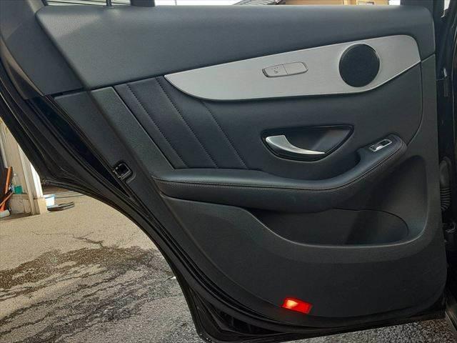 ���h�A�g����