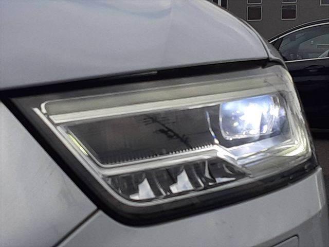 ���w�b�h���C�g�_����