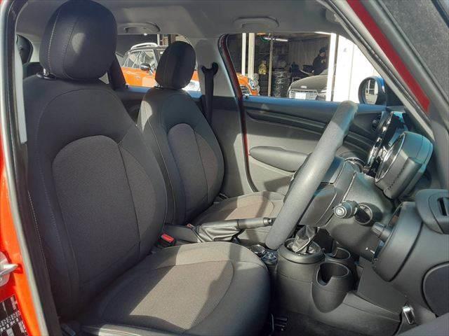 ���^�]�ȑ��P��ڃV�[�g