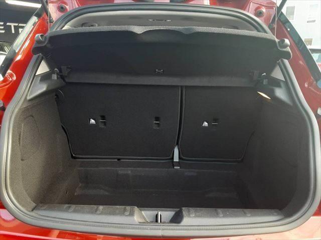 �����Q�b�W�X�y�[�X