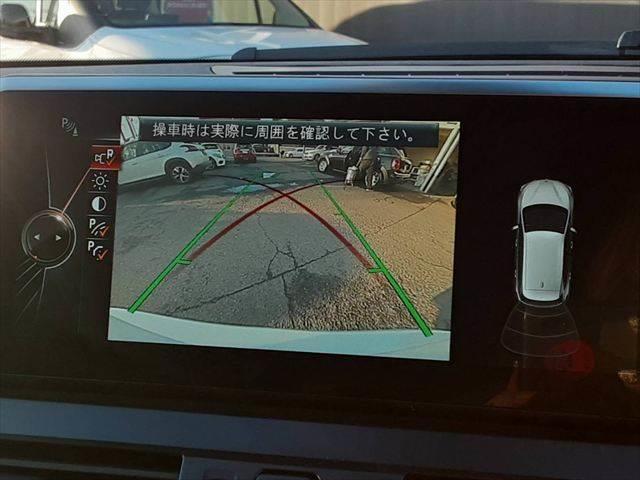 ���o�b�N�J����