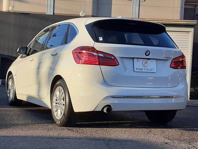 ���Ԃł��z���̏ꍇ�A�����P�X���t����C���^�[���疼�É����ʂɖ�T���B�d�Ԃł��z���̏ꍇ�A�Ŋ��w�u�i�q�t����w�v�ɂȂ�܂��B