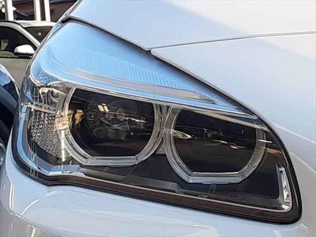 ���w�b�h���C�g