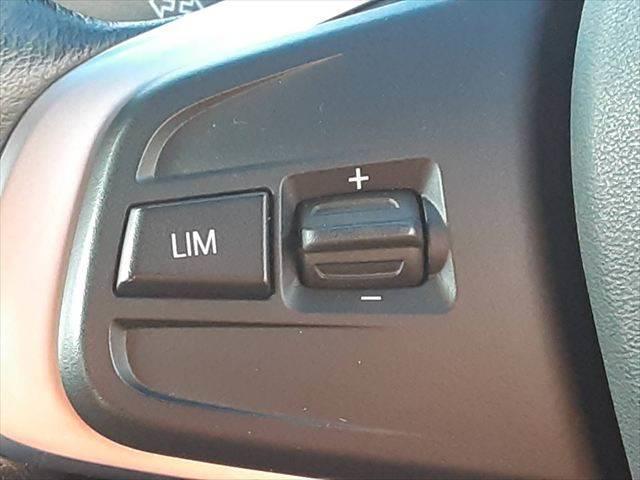 ���X�e�A�����O�X�C�b�`