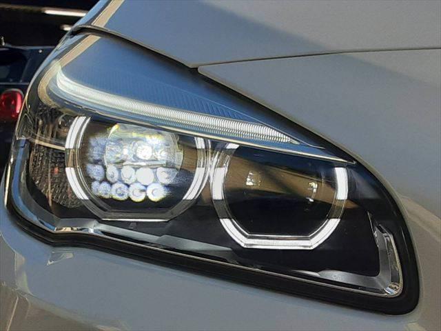 ���_�����w�b�h���C�g