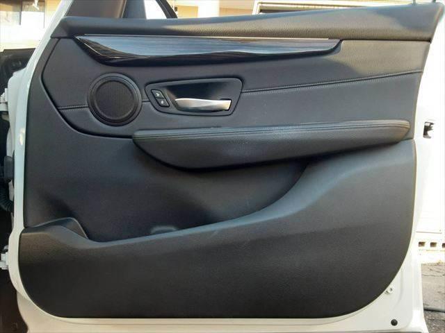 ���h�A�g����