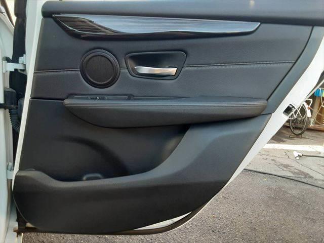 ���h�A�g����