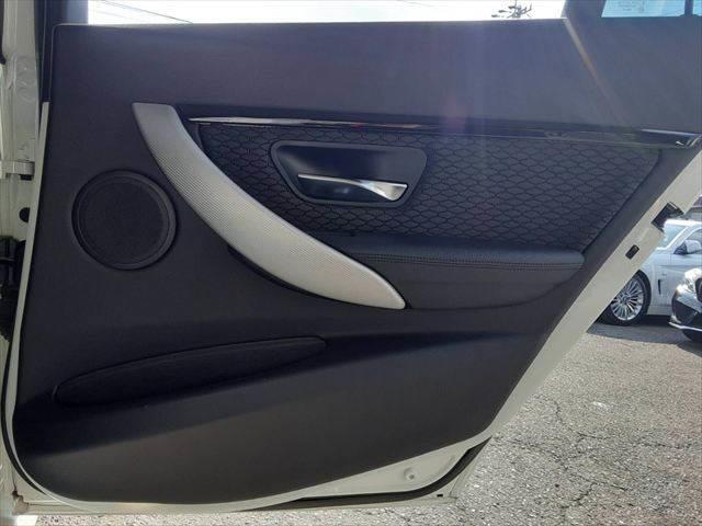 ���h�A�g����