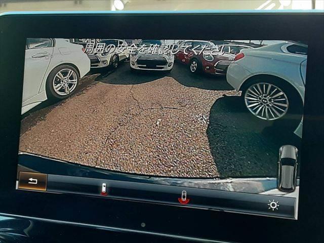 ���o�b�N�J����