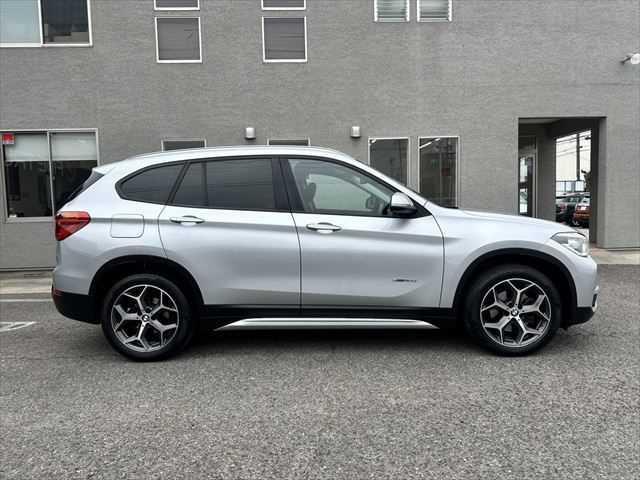Ｘ１ ｘＤｒｉｖｅ　１８ｄ　ｘライン　コンフォートパッケージ　ドライビングアシスト　パーキングアシスト　ブラックハーフレザーシート　パワーバックドア　禁煙車　純正１８インチアルミホイール　インテリジェントセーフティ　コンフォートアクセス（16枚目）
