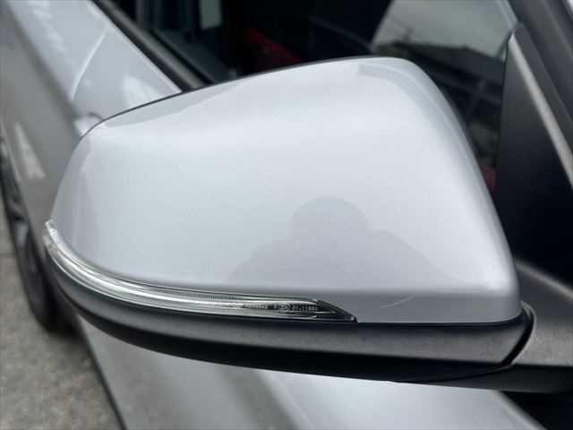 Ｘ１ ｘＤｒｉｖｅ　１８ｄ　ｘライン　コンフォートパッケージ　ドライビングアシスト　パーキングアシスト　ブラックハーフレザーシート　パワーバックドア　禁煙車　純正１８インチアルミホイール　インテリジェントセーフティ　コンフォートアクセス（26枚目）