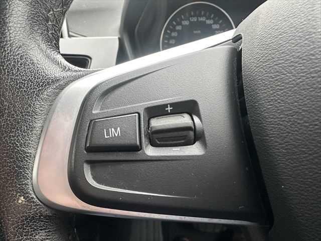 Ｘ１ ｘＤｒｉｖｅ　１８ｄ　ｘライン　コンフォートパッケージ　ドライビングアシスト　パーキングアシスト　ブラックハーフレザーシート　パワーバックドア　禁煙車　純正１８インチアルミホイール　インテリジェントセーフティ　コンフォートアクセス（35枚目）