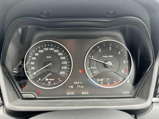 Ｘ１ ｘＤｒｉｖｅ　１８ｄ　ｘライン　コンフォートパッケージ　ドライビングアシスト　パーキングアシスト　ブラックハーフレザーシート　パワーバックドア　禁煙車　純正１８インチアルミホイール　インテリジェントセーフティ　コンフォートアクセス（37枚目）